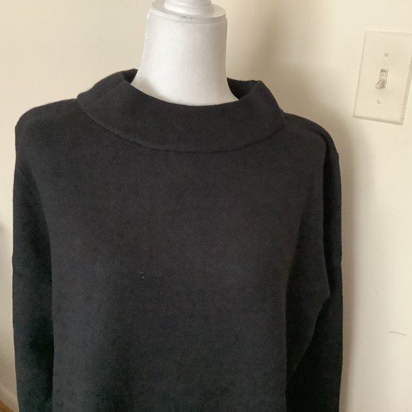 Fall is coming cozy sweaters red and black
Apt 9 ladies girls back to school. - Picture 9 of 9